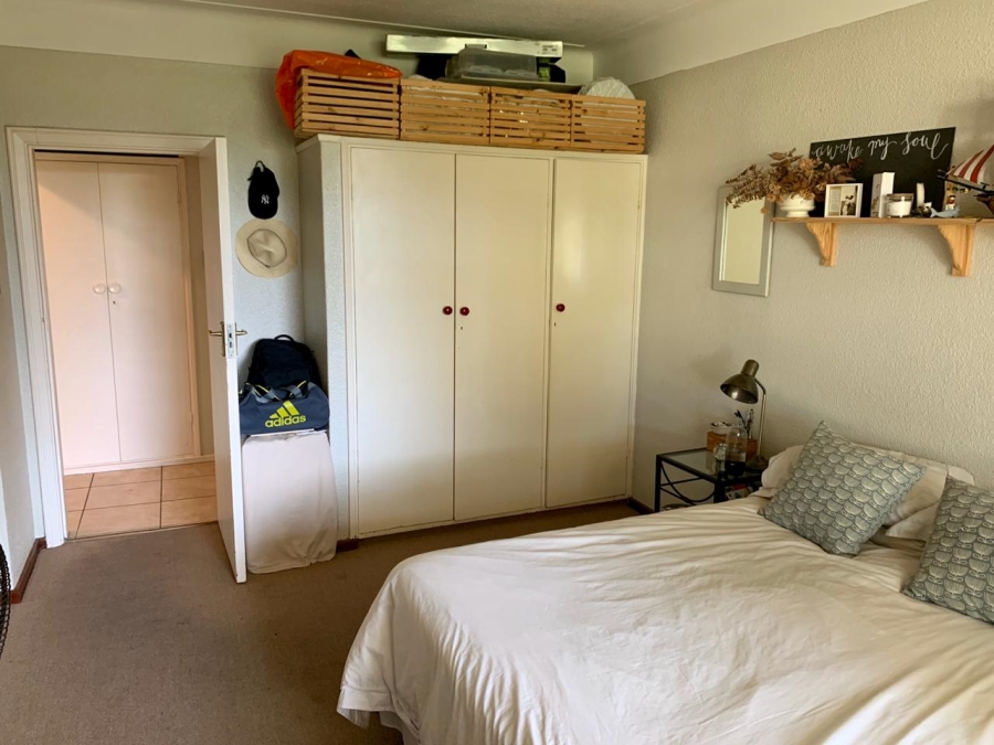 To Let 1 Bedroom Property for Rent in Rondebosch Village Western Cape